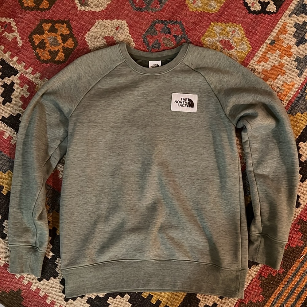 The North Face Women’s Crew Sweatshirt Medium